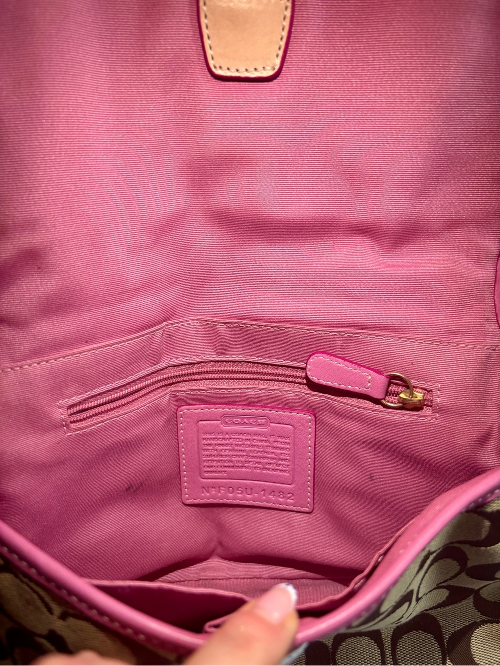 Vintage Y2K Coach Pink Signature Soho Buckle Shoulder Bag #1482 - Picture 4 of 7
